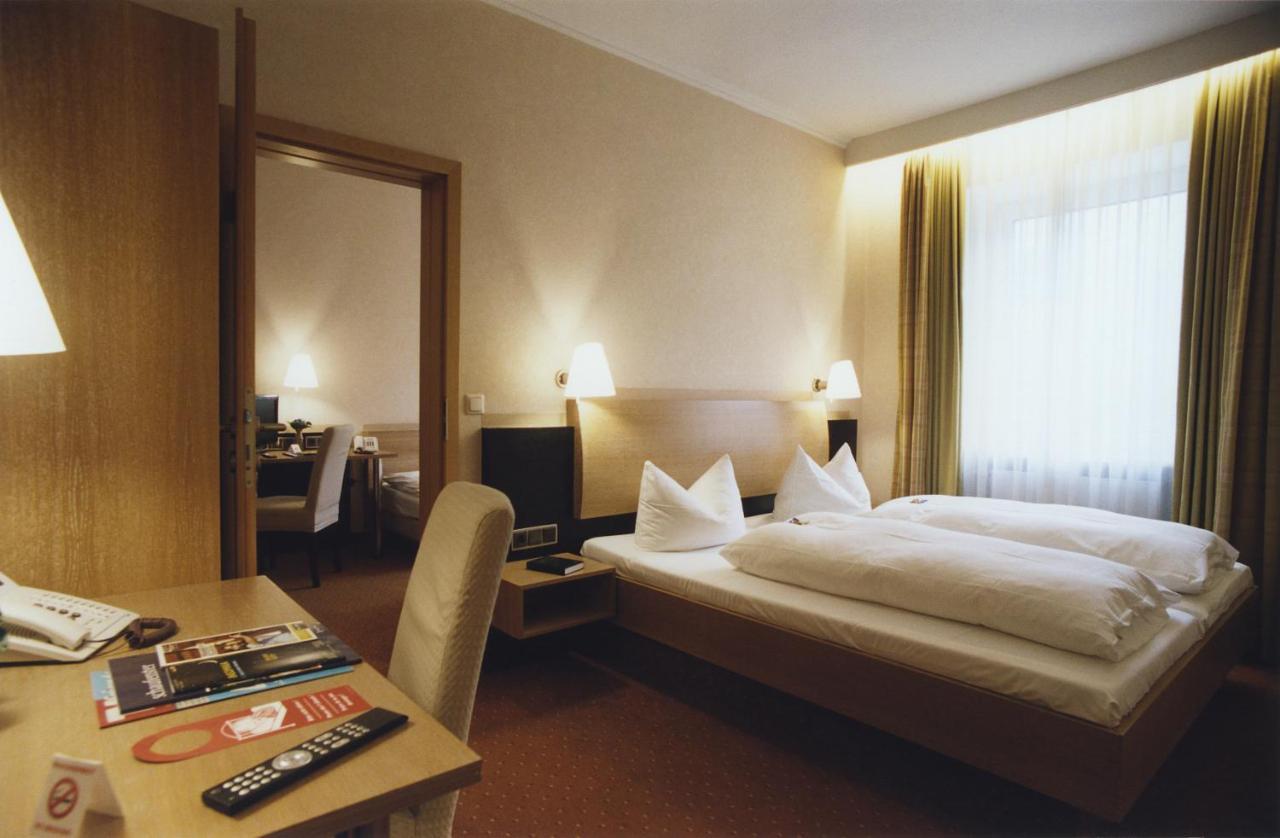 Jedermann 3* München