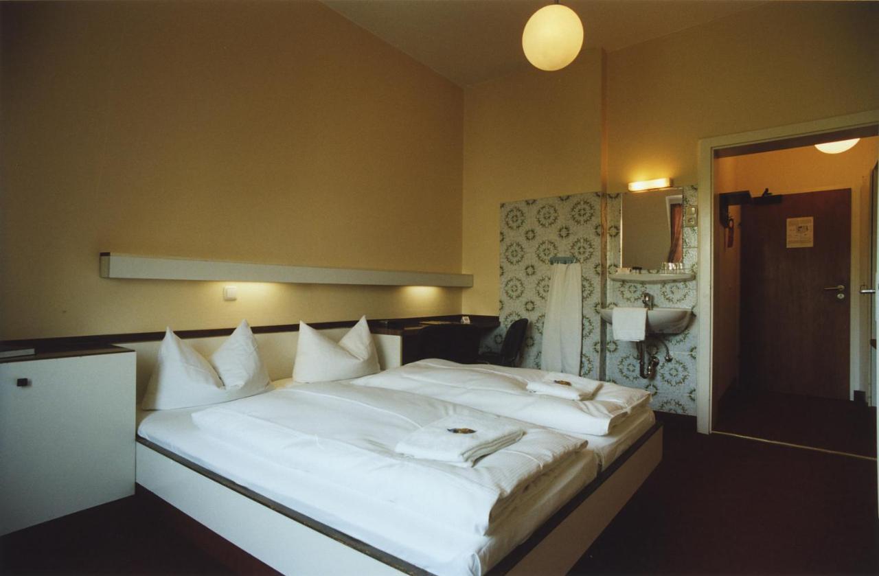 Jedermann Hotel 3*