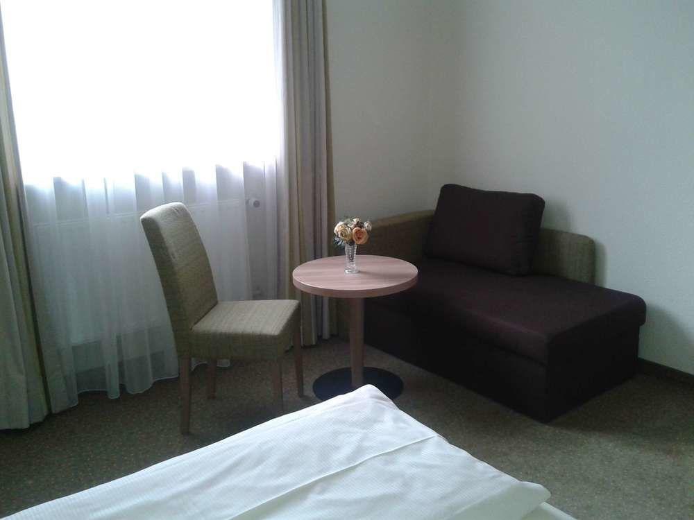 Jedermann 3* München